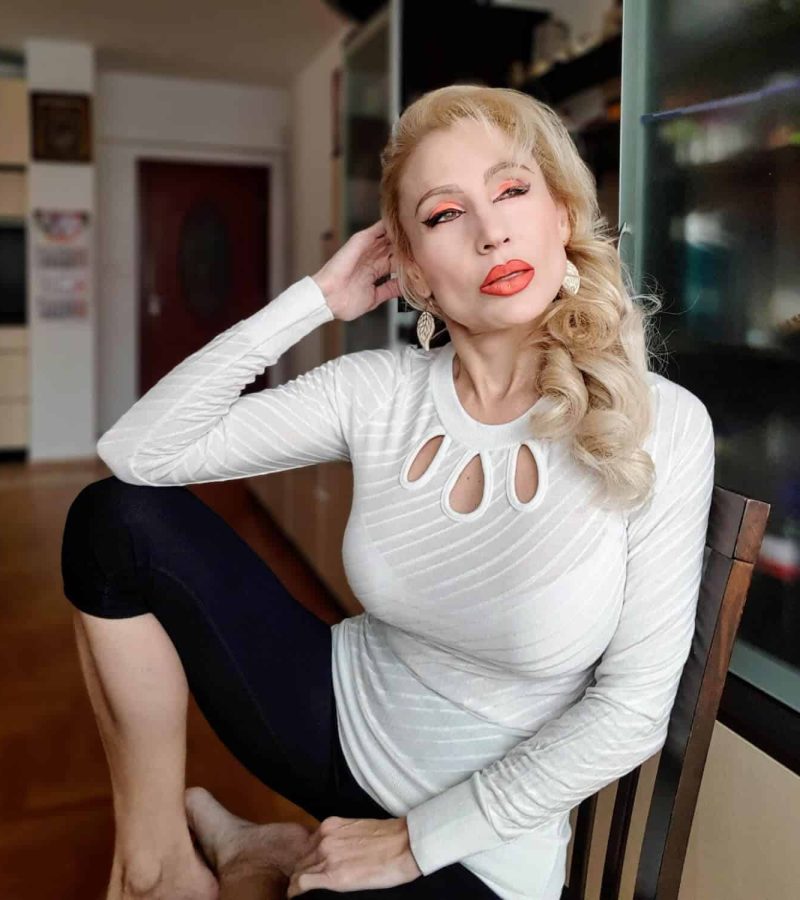 telephone_rose_mature